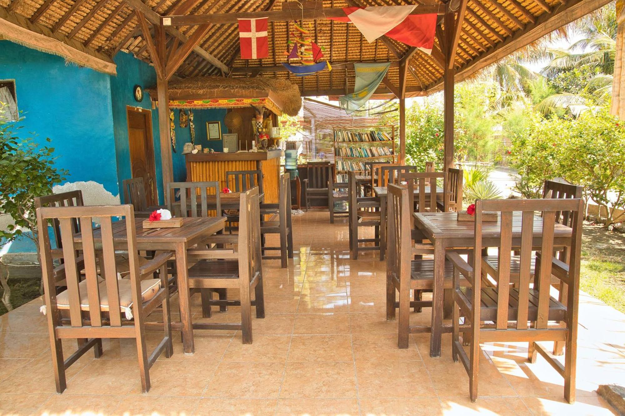 Bunga Bungalows Gili Meno Esterno foto