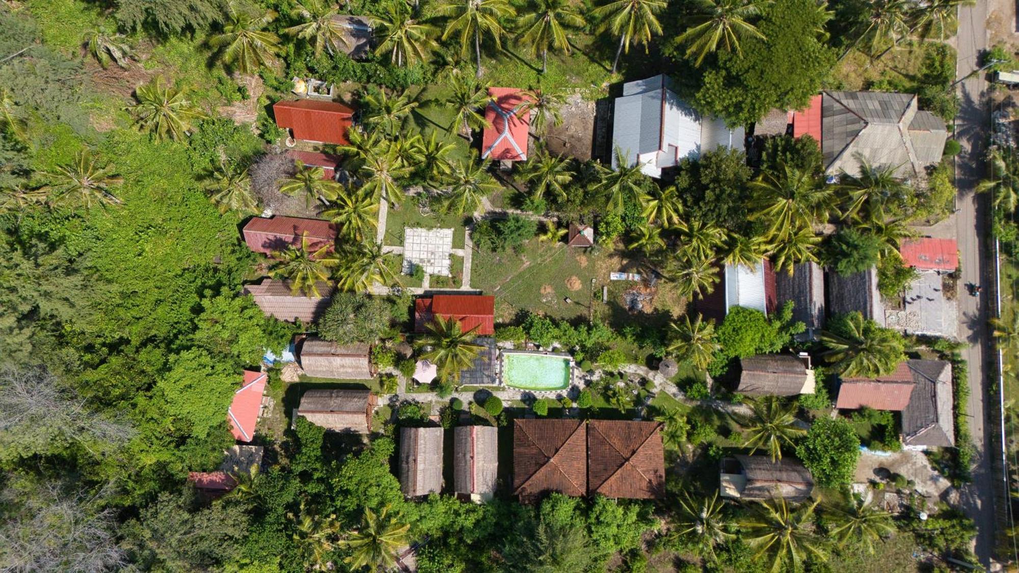 Bunga Bungalows Gili Meno Esterno foto